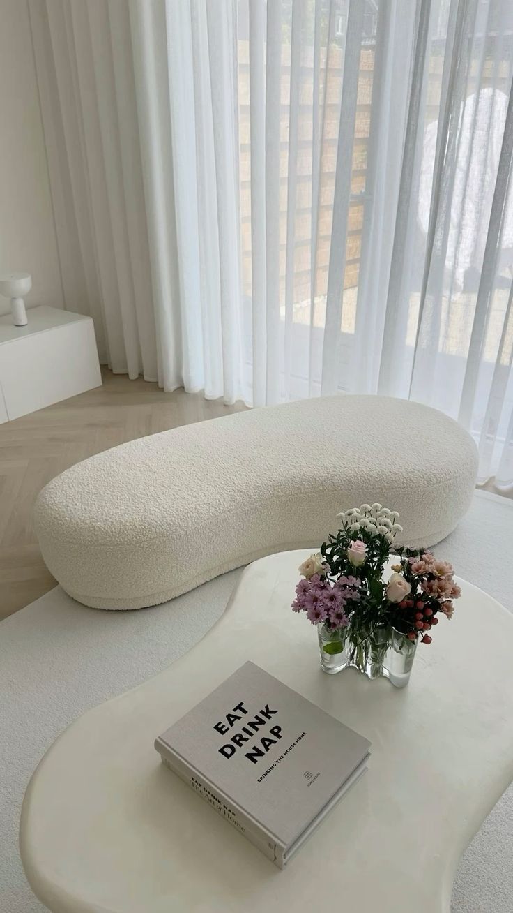 Пуф банкетка LUI размер 130х65х43