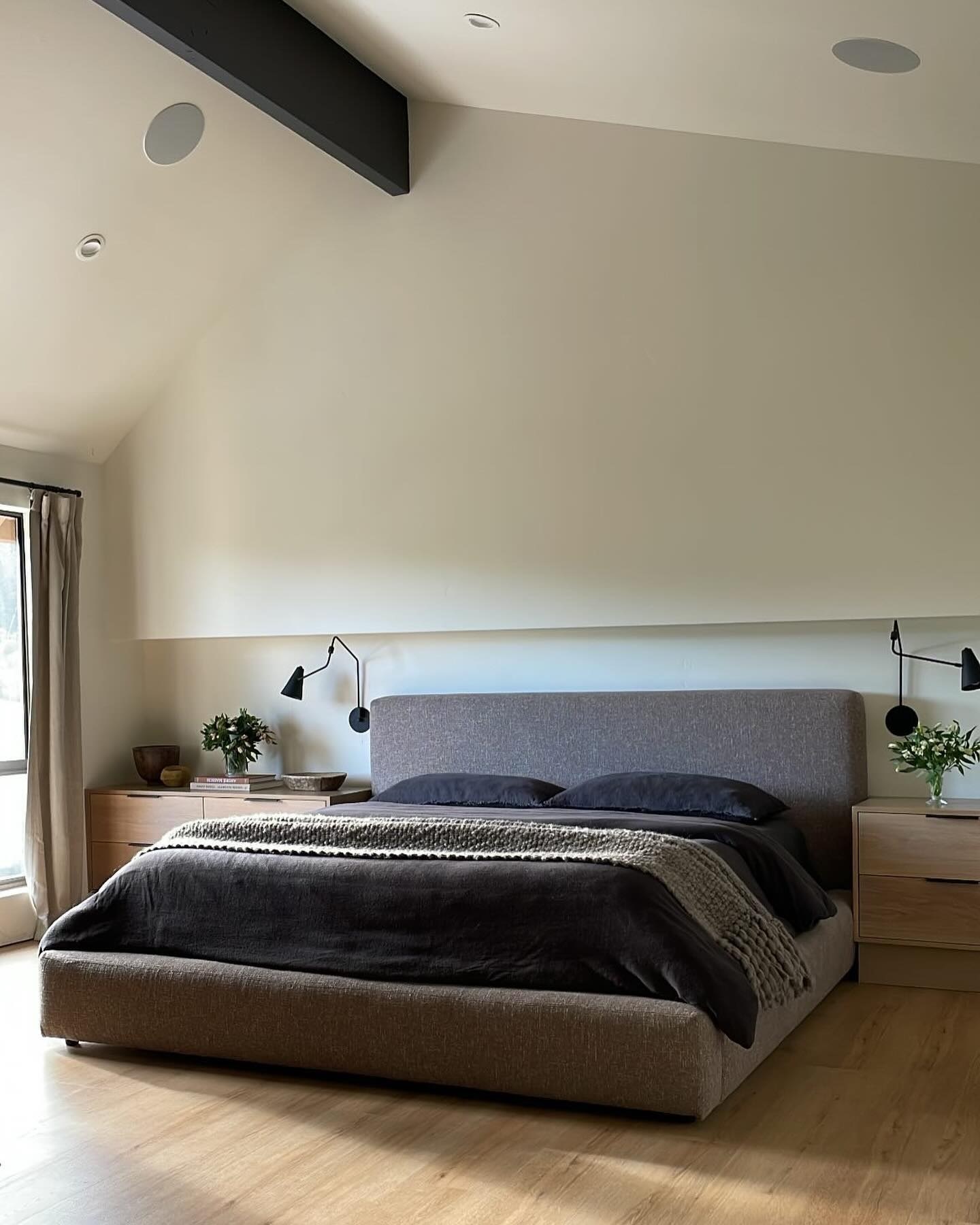 Кровать ASTON Bed m.200х200 King Size