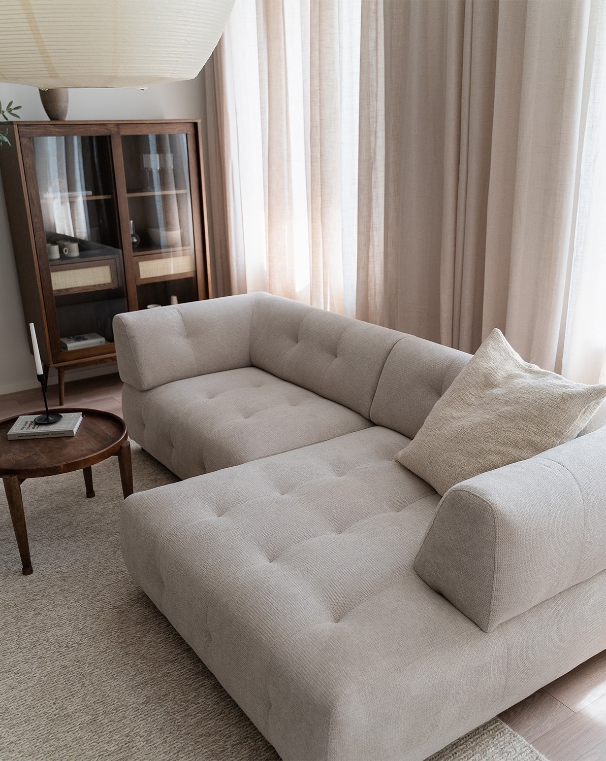 Диван FOCUS beige правая оттоманка