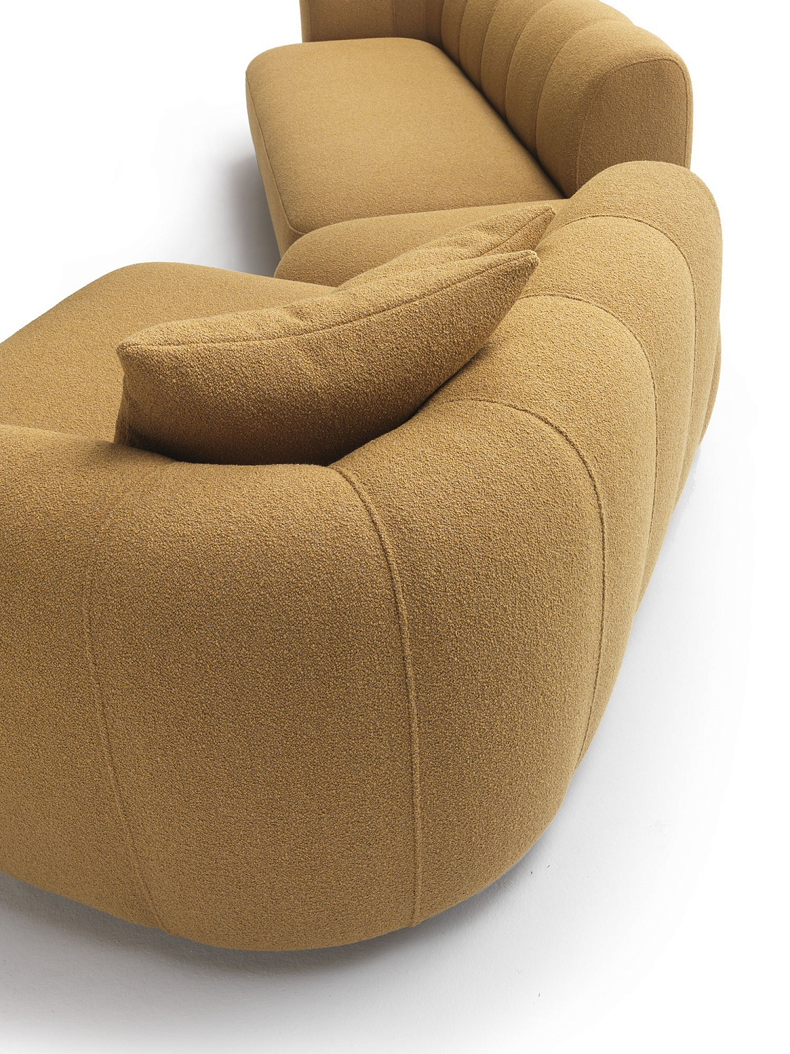 Какие диваны в тренде?